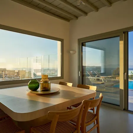 וילה J View Mykonos פסארו